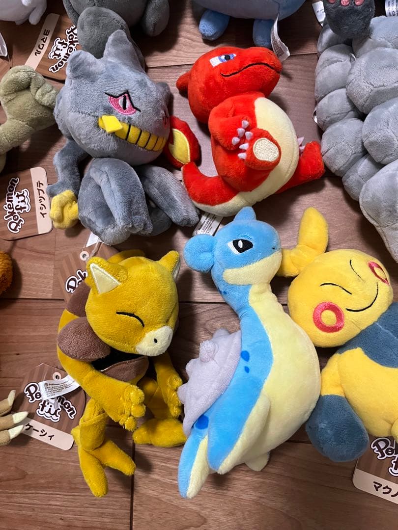 ポケモンfit他 ぬいぐるみ18体セットまとめ売り - メルカリ