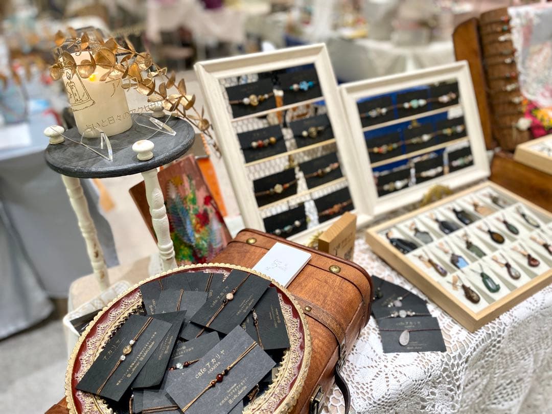 ジーニアス＊フローライト天然石マクラメネックレス/日々のお守りアクセサリー