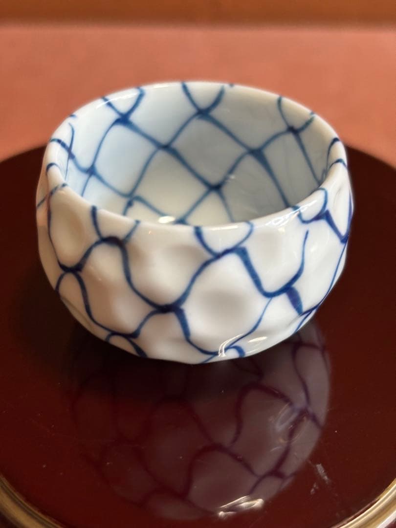 ちゅいくん専用古伊万里染付網代文三ツ足ぐい呑五客揃　上手作品　二点無キズ