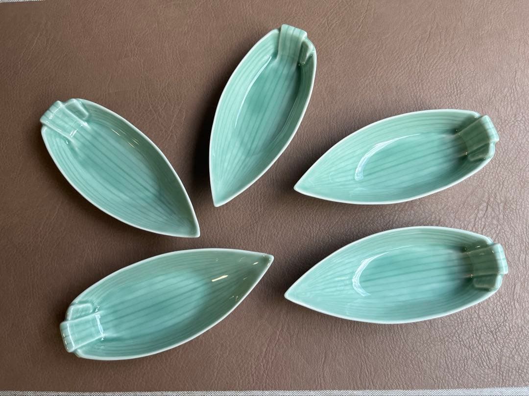 深川製磁　百年庵　笹青磁　笹舟取皿揃