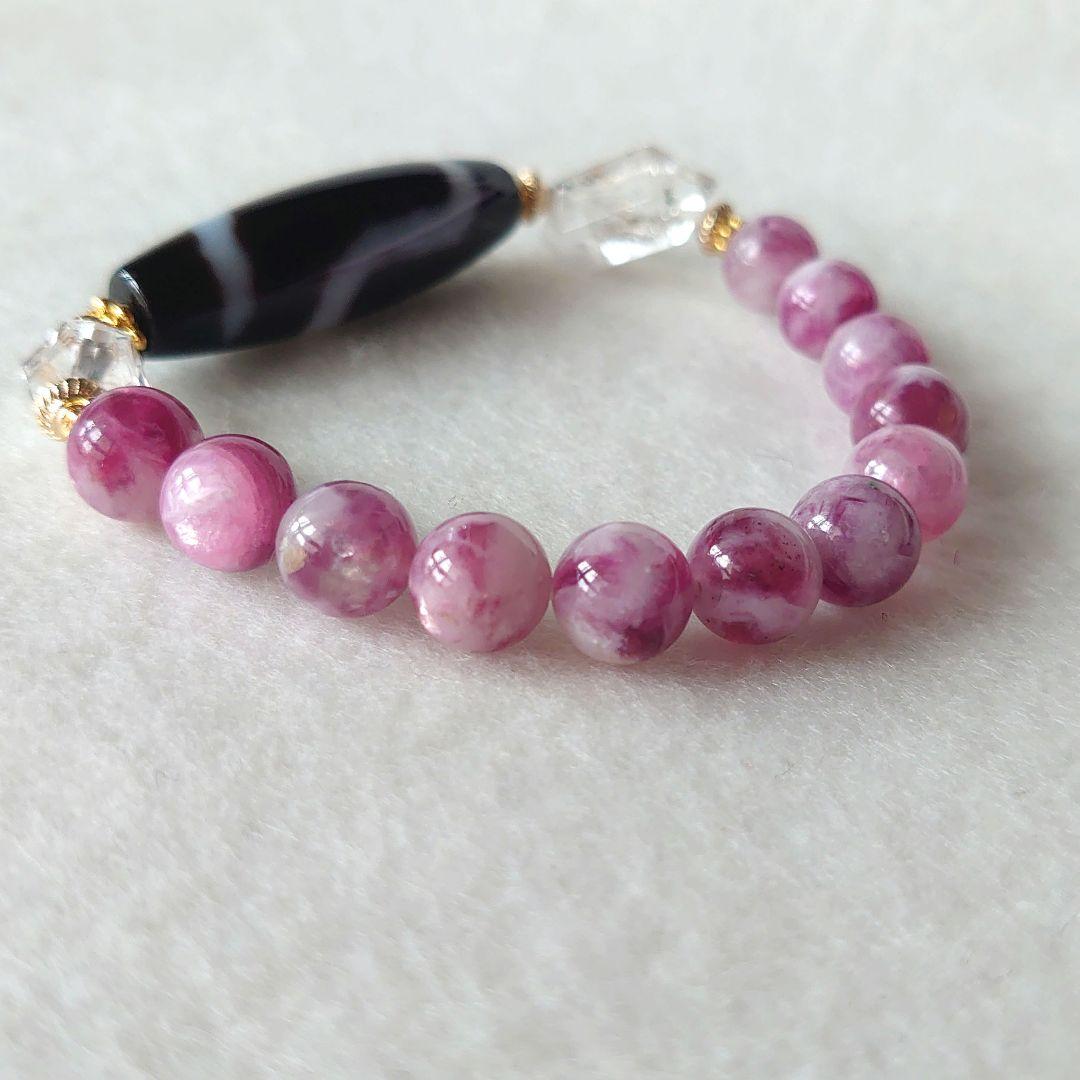 サラちゃん　白蛇天珠ピンクレピドライトオイル入ハーキマーダイヤモンド逸品