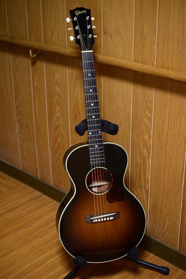 Gibson LG-2 Arlo Guthrie 3/4 - メルカリ