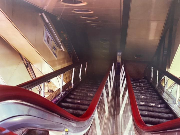 筑紫哲也さんの息子、筑紫拓也さんの写真 - メルカリ