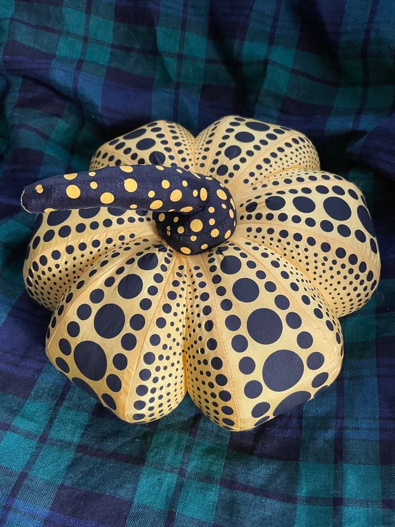 草間彌生　カボチャ　クッション　かぼちゃ　入手困難　レア