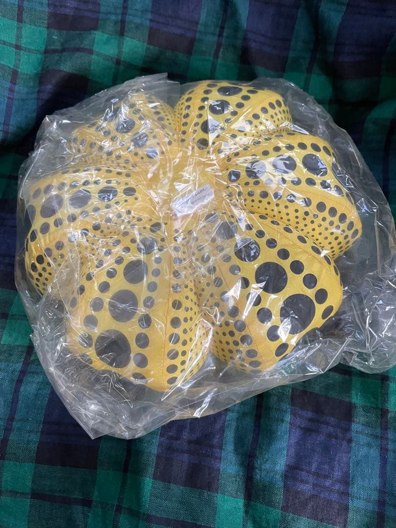 草間彌生　カボチャ　クッション　かぼちゃ　入手困難　レア