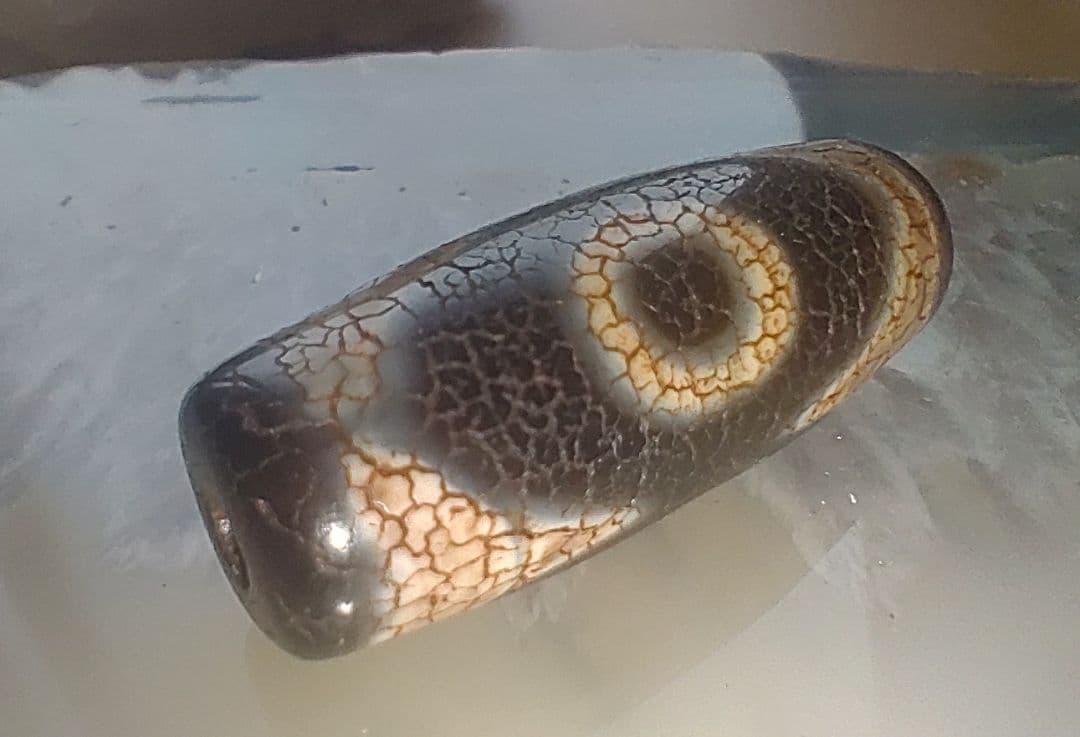 金運アップには【開眼三眼天珠】