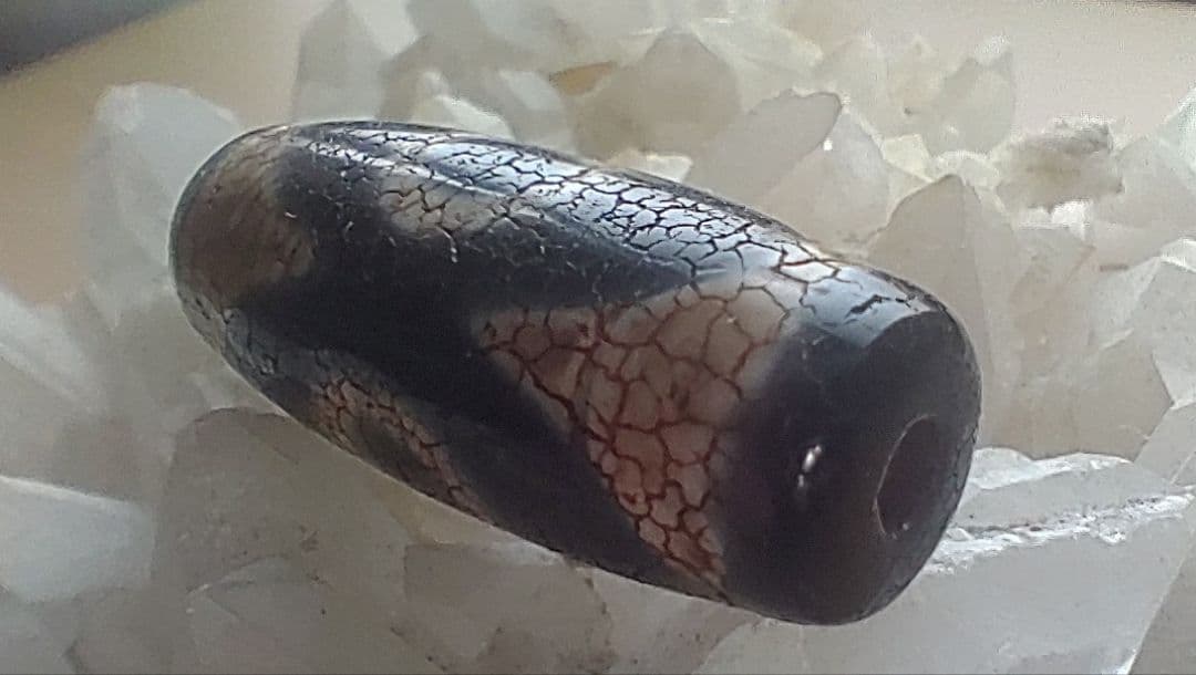 金運アップには【開眼三眼天珠】