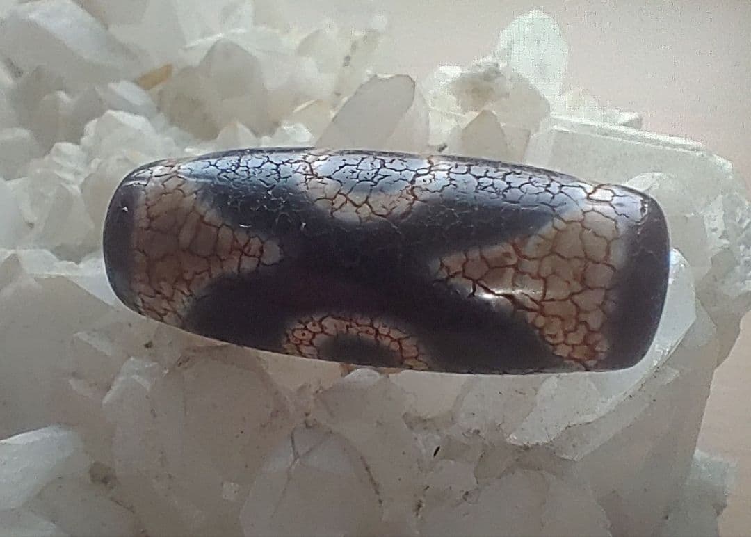 金運アップには【開眼三眼天珠】