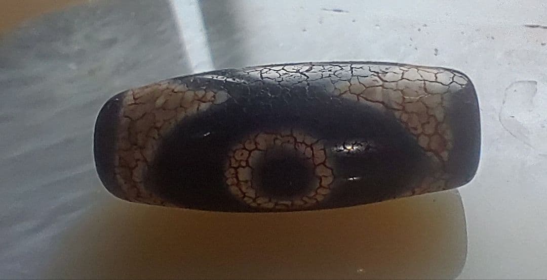 金運アップには【開眼三眼天珠】