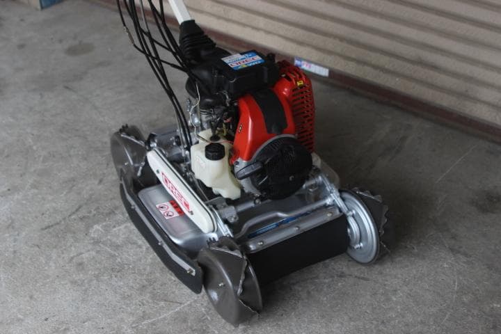 草刈機　オーレック　スパイダーモアー　SP851AF　4WD　斜面刈　爪新品