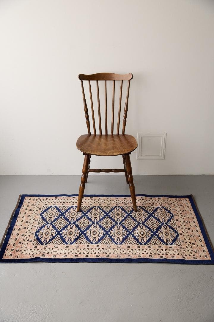 ヴィンテージラグ トライバルラグ パキスタン絨毯（129cm×75cm）青 紺