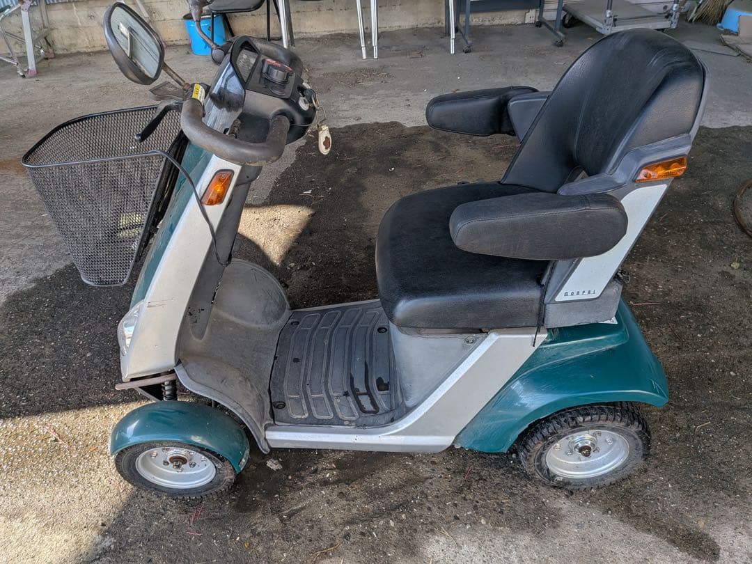 HONDAホンダ 電動カート シニアカー グリーン系／直接引き取り限定