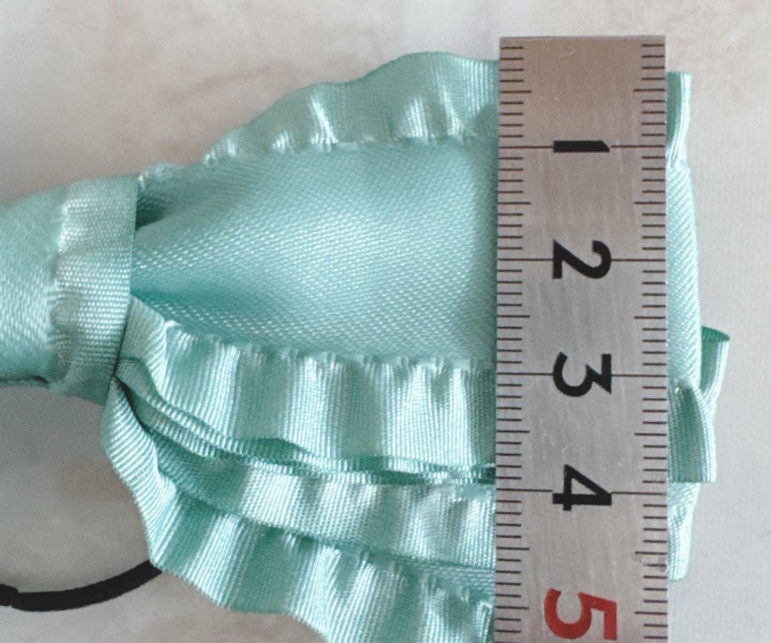 38mm幅ロングリボンNo.4☆ヘアゴム☆サテン☆フリル☆グリーン系