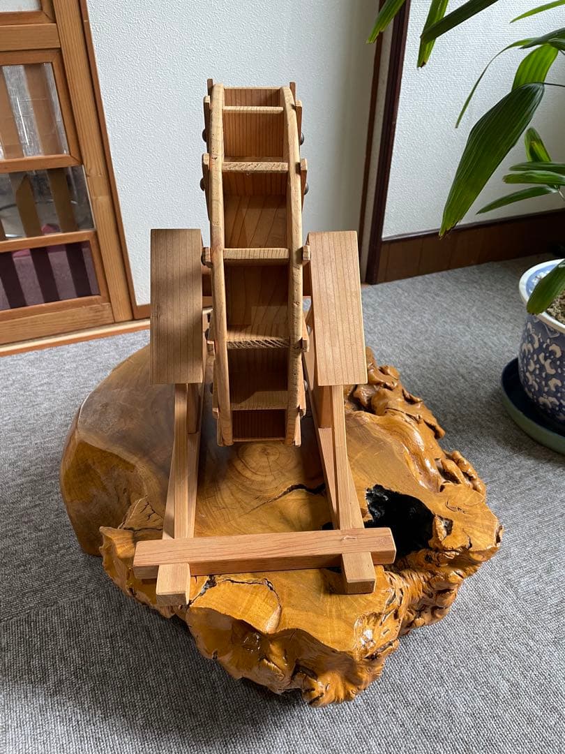 木製手作り水車　置物