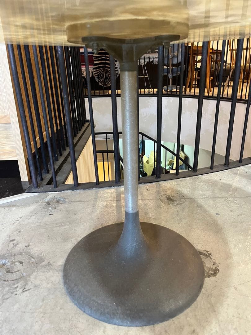 チューリップテーブル　リプロ