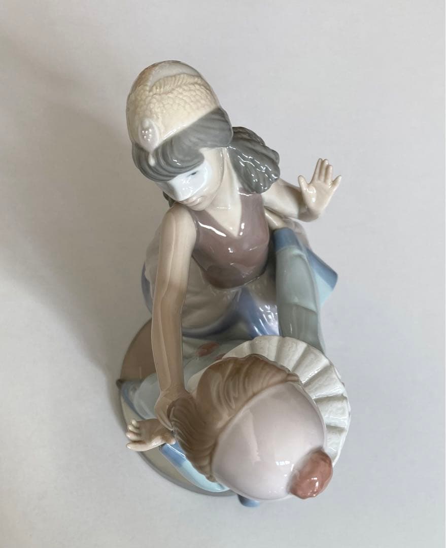 リヤドロ　マスカレード・ボール　ダンス　恋人　リアドロ