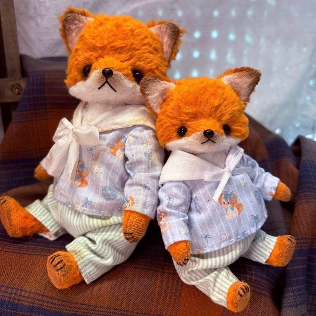 愛おしいキツネさん アーティストベア 海外作家様 ハンドメイド ぬいぐるみ 狐