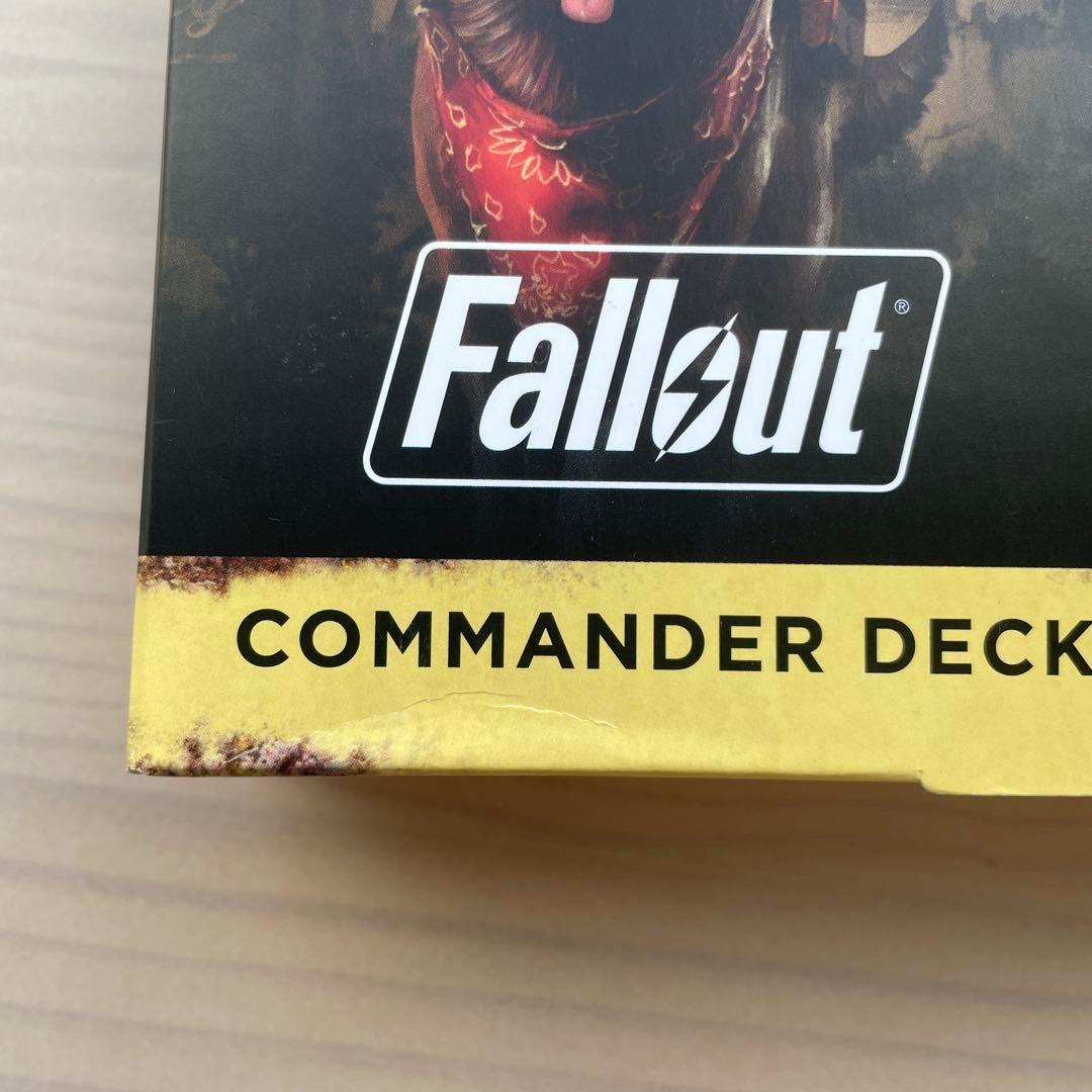 Fallout フォールアウト たくましき生存者たち 統率者デッキ 英語版