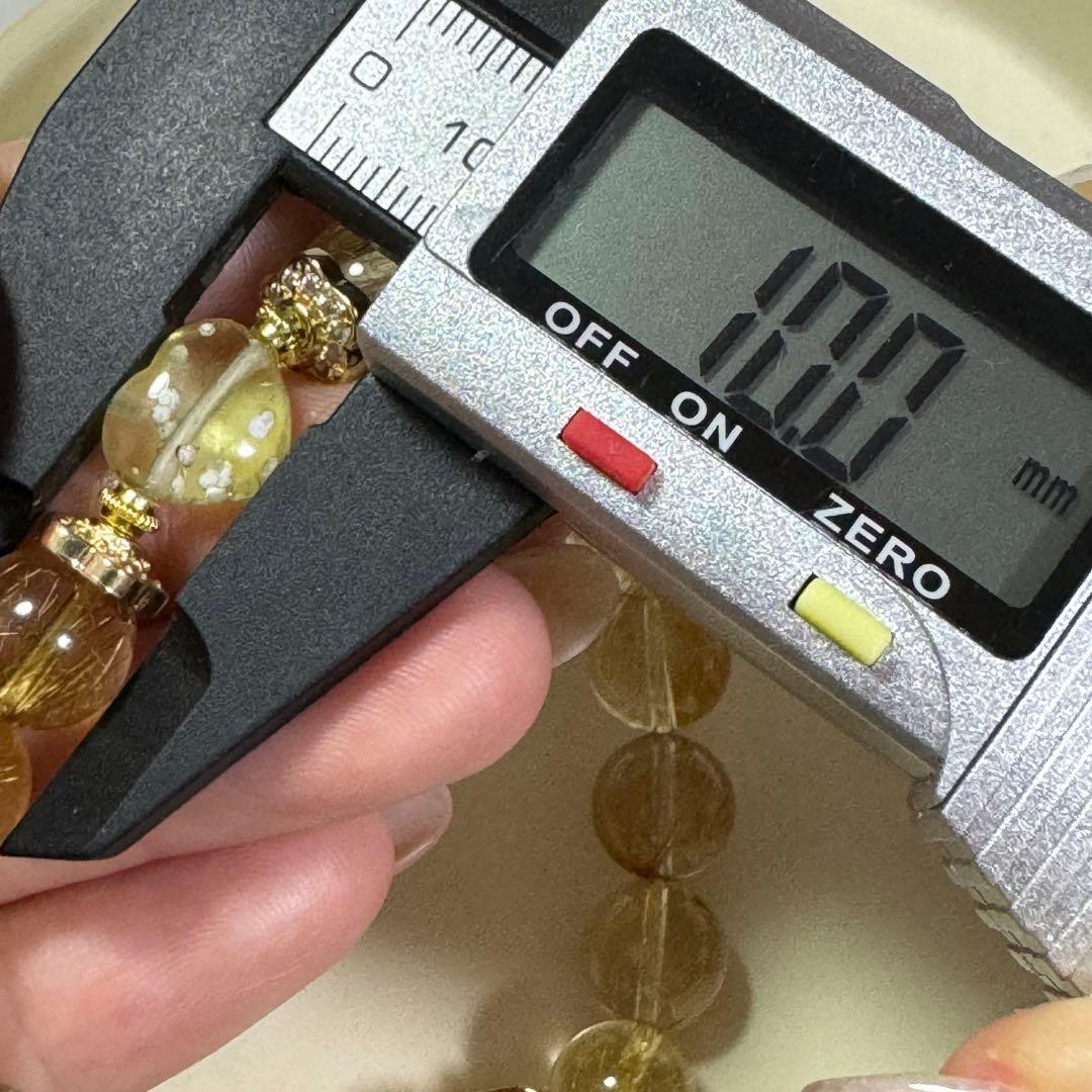 一点物　天然石ハンドメイドブレス　ルチル　リビアングラス　クリストバライト