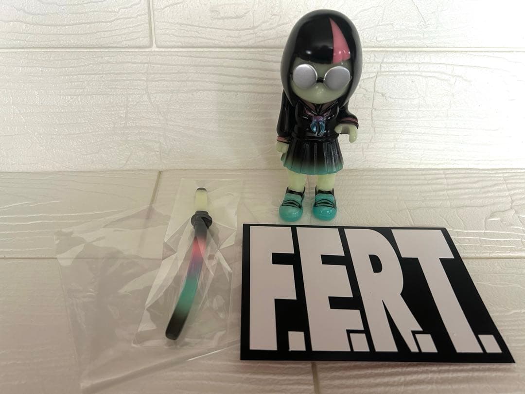 FAR EAST RIOT TOY やよいちゃん【限定版】