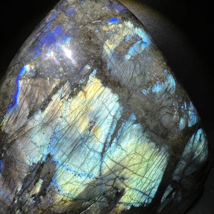 ✳️超極大‼️✨激レアレインボーシラーが超綺麗✨ラブラドライト 原石 天然石 置物