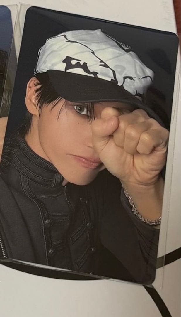 ATEEZ ウヨン 特典トレカ - メルカリ