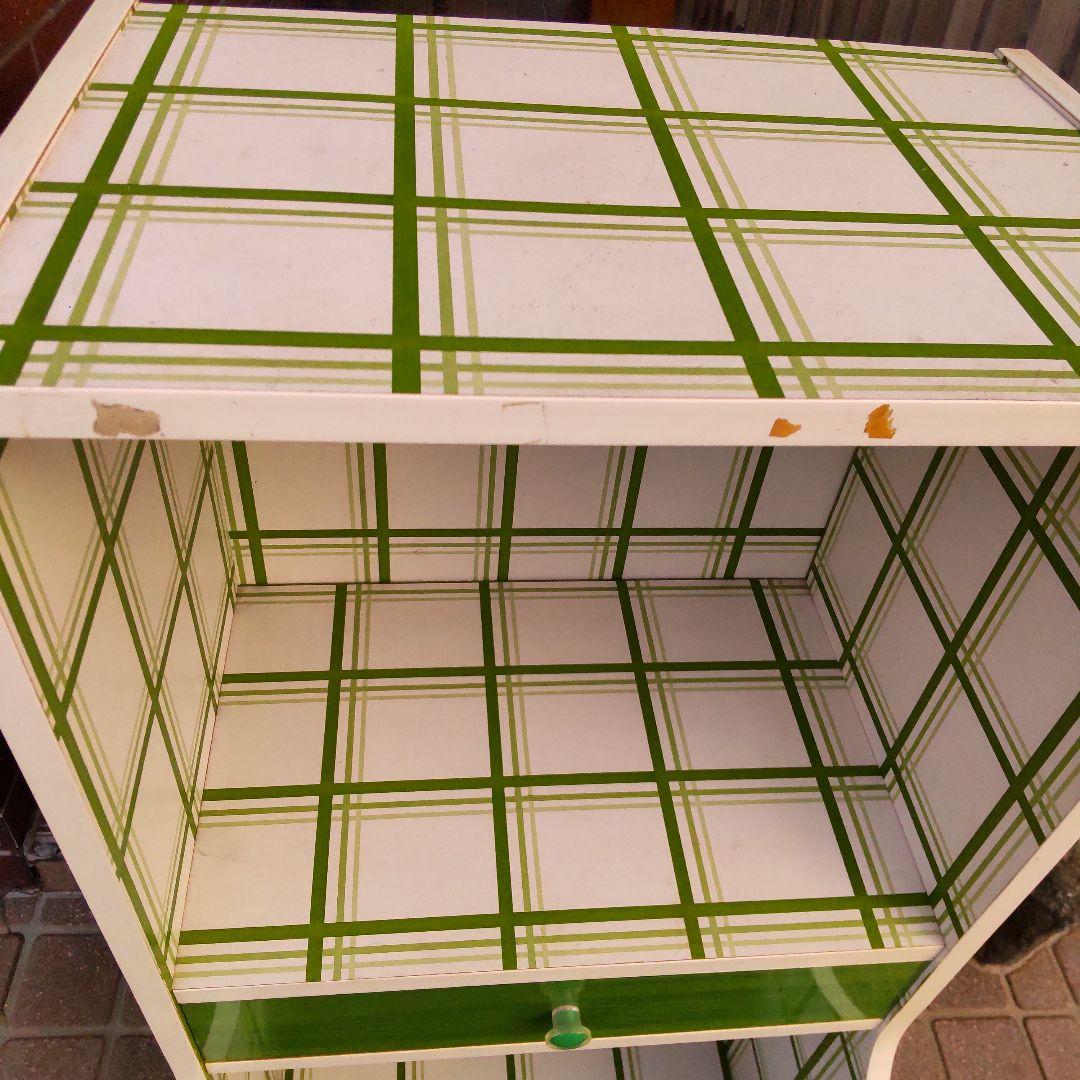 グ*ル様 昭和レトロ 飾り棚 グリーン 緑 チェスト ポップ チェック オープン