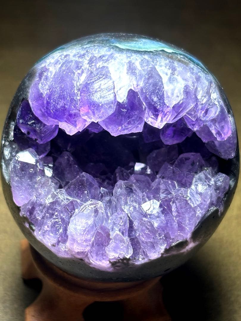 ウルグアイ産　アメジスト　笑口　スフィア　置物縦53.4×横52.3㎜（新品）