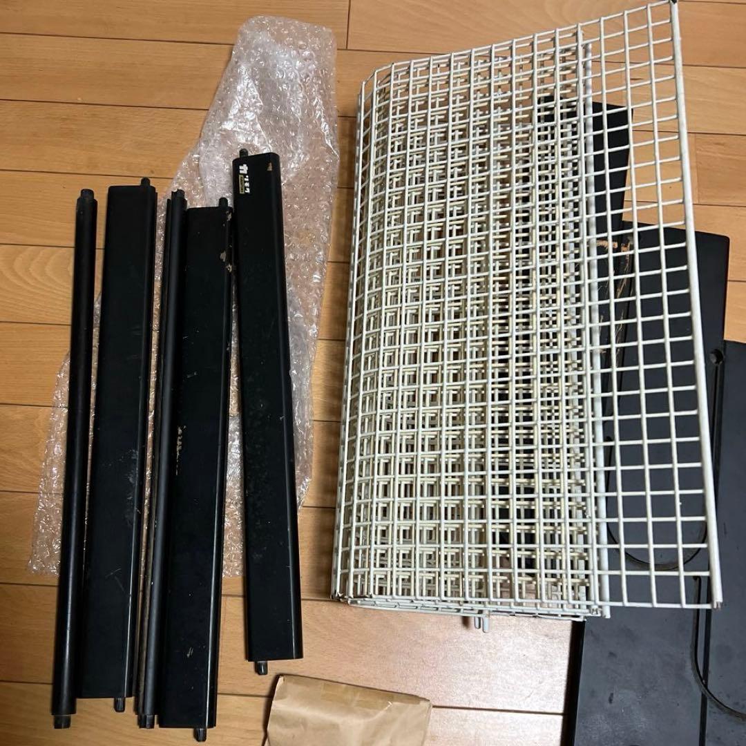 カリモク　マガジンラック　3段