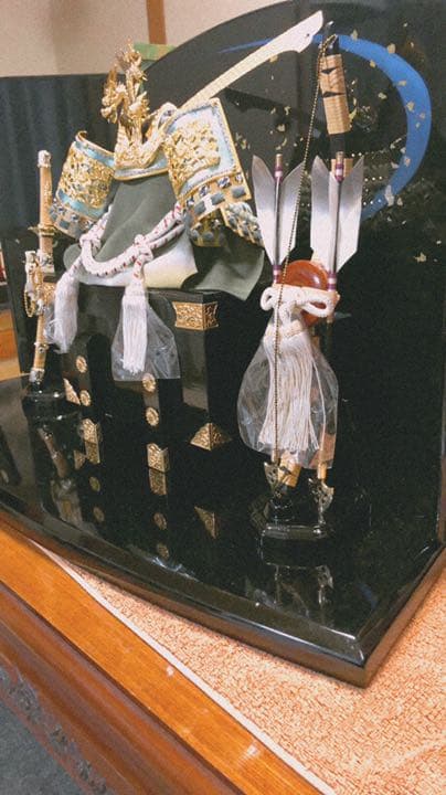 端午の節句　こどもの日　兜