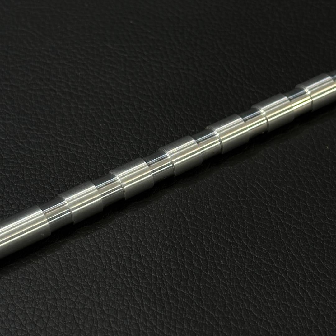 新品 特注品 チェロ エンドピン 8mm 超々ジュラルミン製 + チ m1845