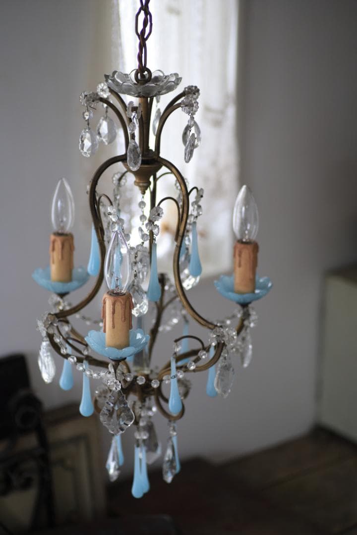 レア！アンティーク cage ブルーオパリンガラスガラス　3灯シャンデリア