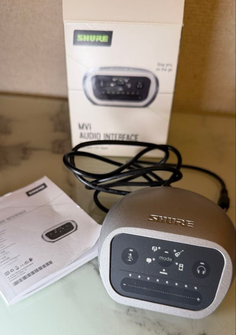 Shure MVi デジタル・オーディオ・インターフェース