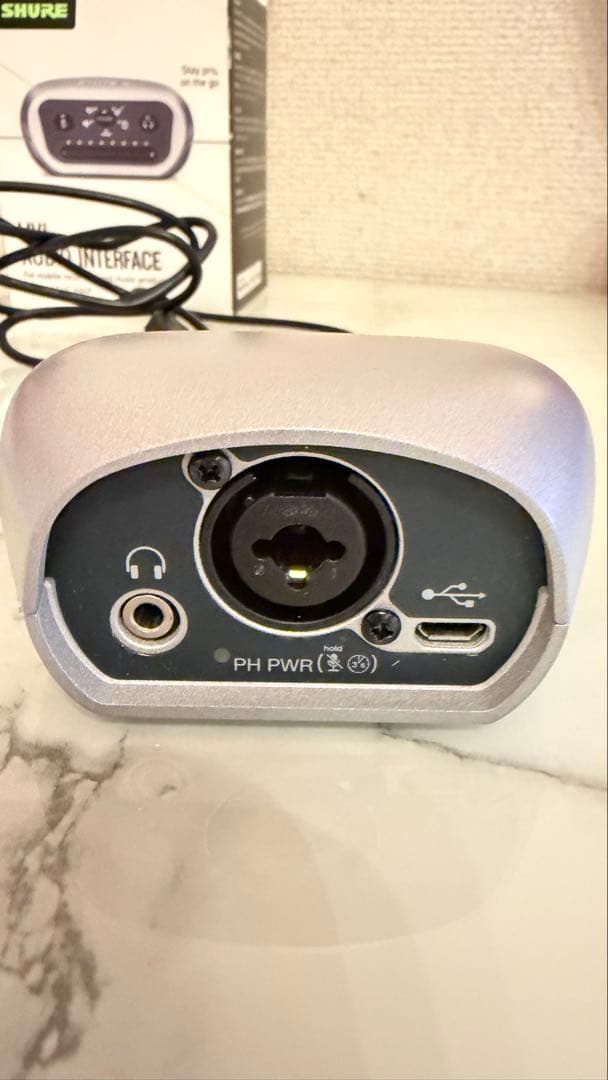 Shure MVi デジタル・オーディオ・インターフェース
