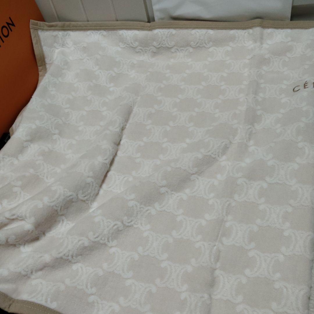 新品CELINEセリーヌ綿ひざ掛けブランケット マカダム柄140✕70毛布