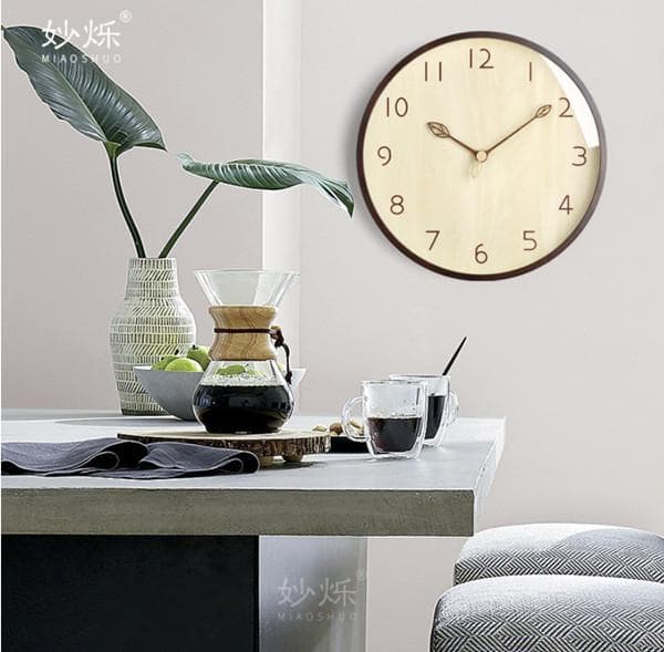 電波時計 木製 静音 掛け時計北欧 ナチュラル ウォールクロック 30cm