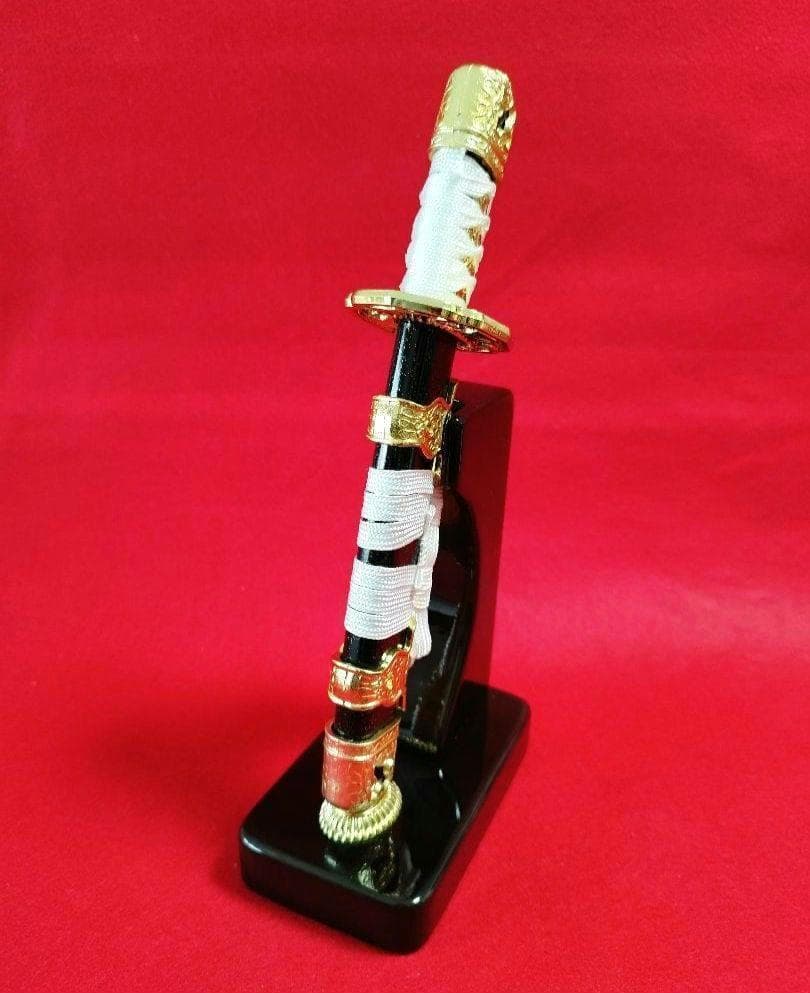 ✨美品！五月人形一式 兜 飾り [ 白金向い龍 ] こどもの日 端午の節句