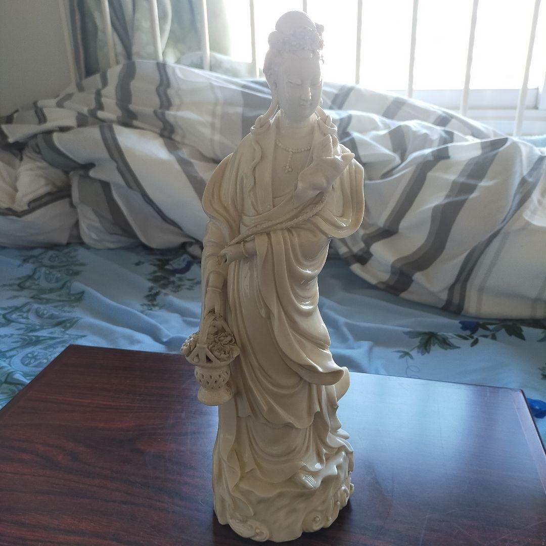 磁製 仏像 花かご　　中国　徳化　　30*12cm