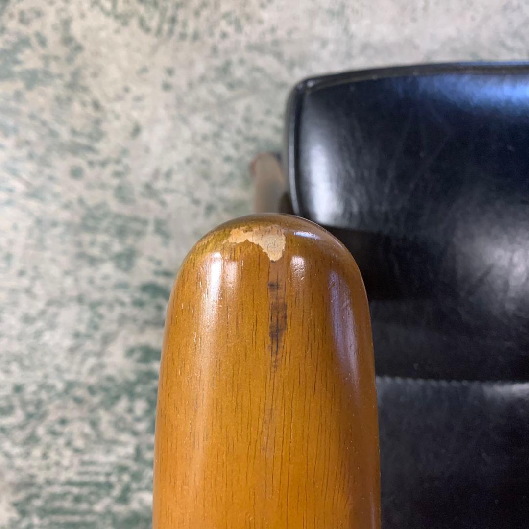 K852 坂西 貴行 カリモク60 Kチェア 1シーター W36170BW