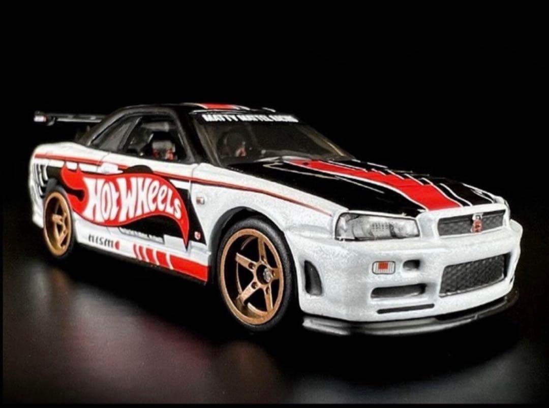 ホットウィール GT-R コンベンションカー2025 左向き右向き2台セット