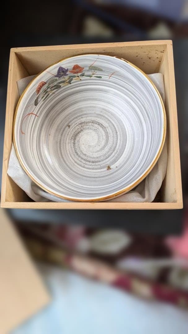 陶器 深皿 新品未使用 桐の箱に入ってます