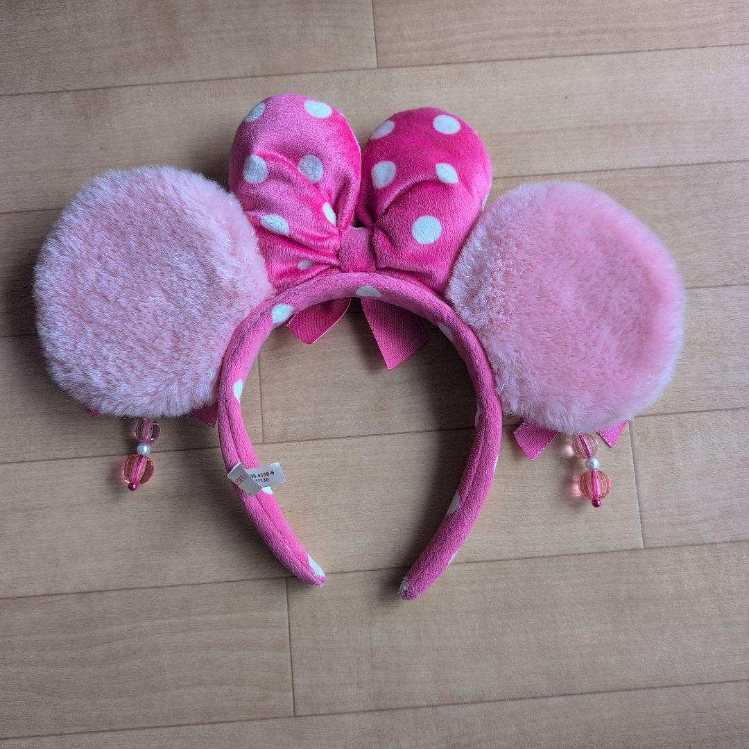 ピンクの水玉リボンカチューシャ ディズニー ミニー ラブリー ビーズ