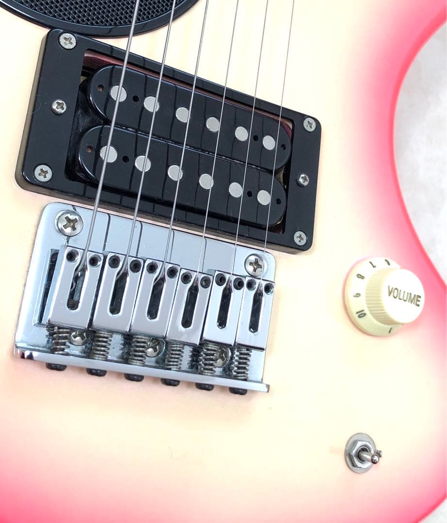 美品】ZO-3 ピンクサンバースト アンプ内蔵ミニギター ヘッドフォン