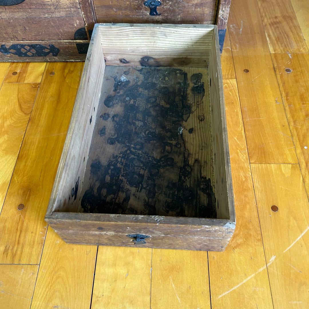 古箪笥(たんす) 棚 店舗什器 B