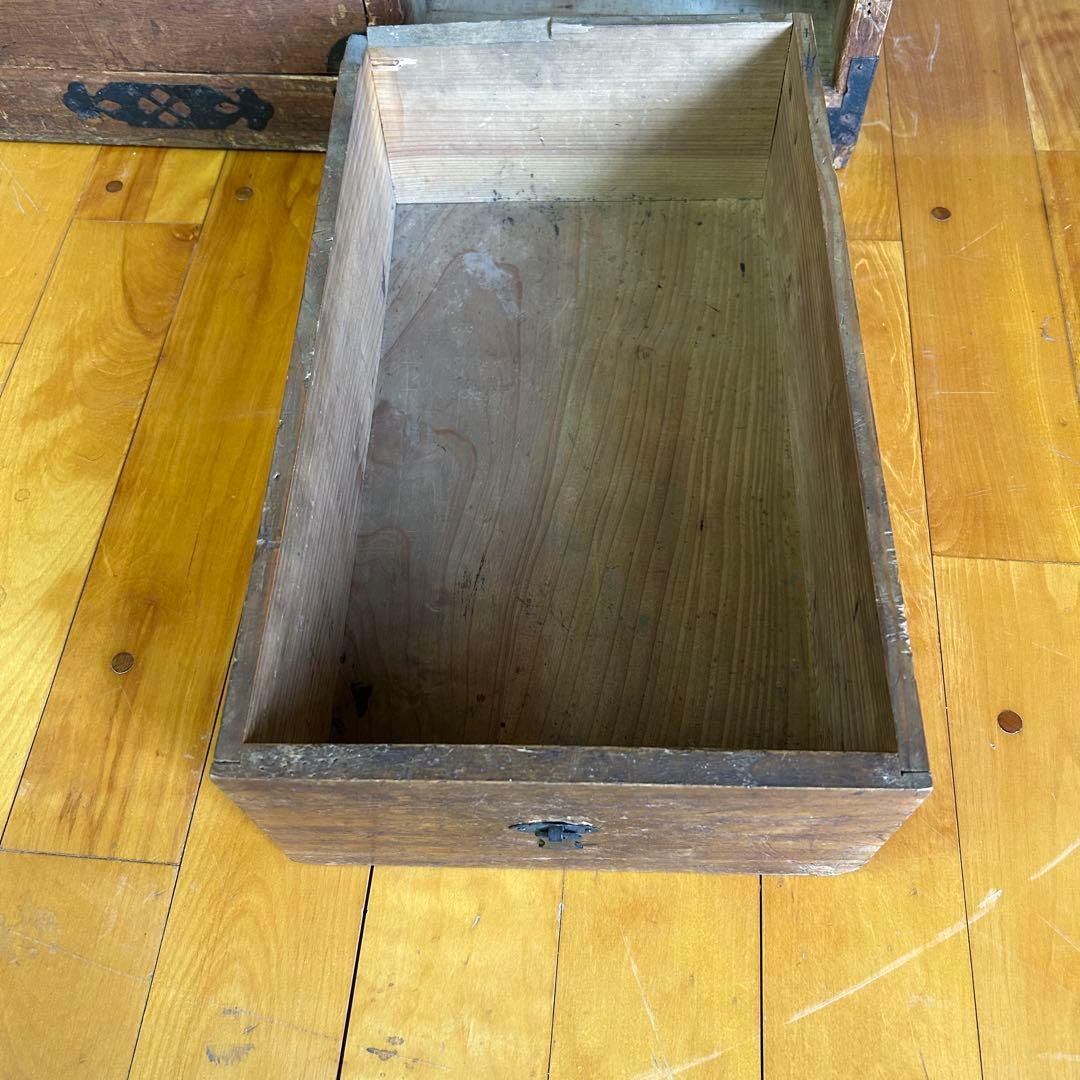 古箪笥(たんす) 棚 店舗什器 B