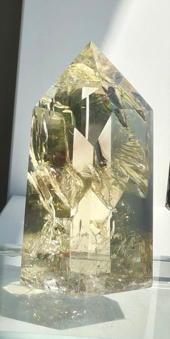 こより　シトリン　タワー　ファントム　虹　レインボー　六角柱　黄水晶