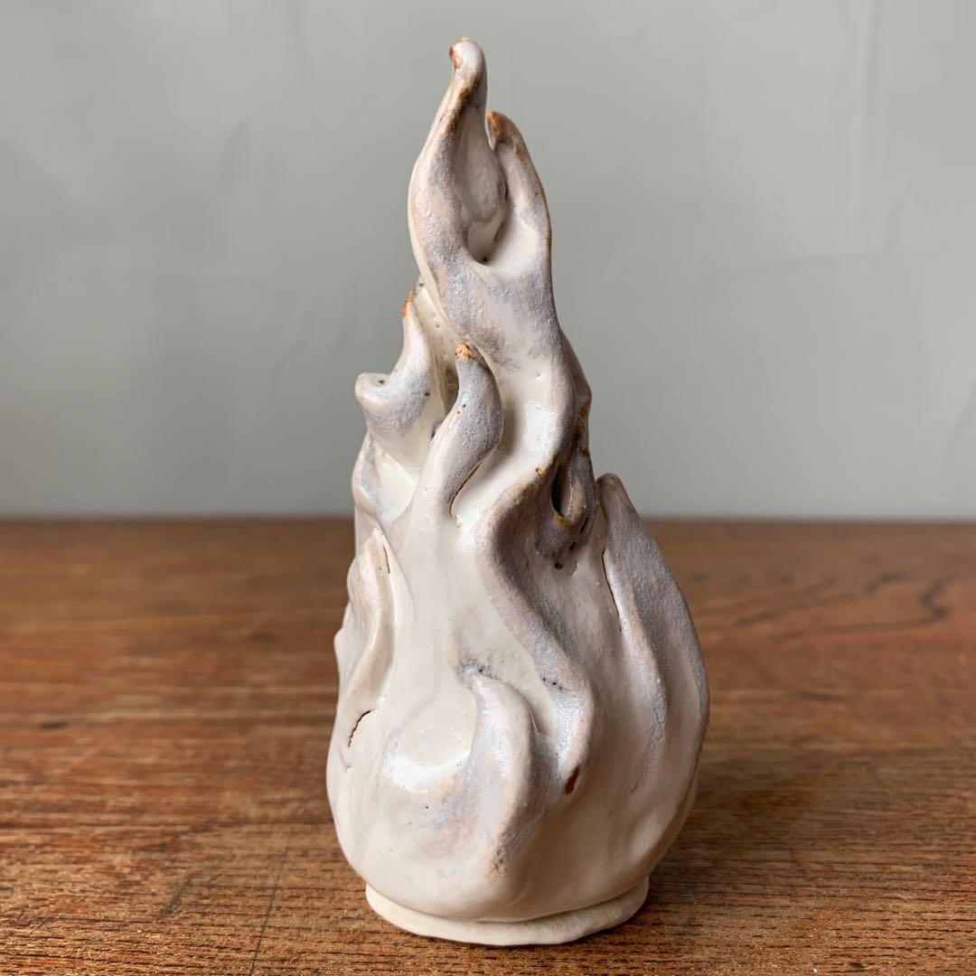 妻の作った　白い炎　香炉　お香立て　陶芸　妖怪　つるべ火