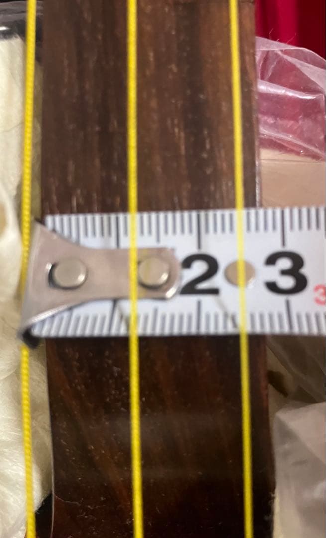 三味線です。表、裏革に破れ無く弾けます。即購入OKです。