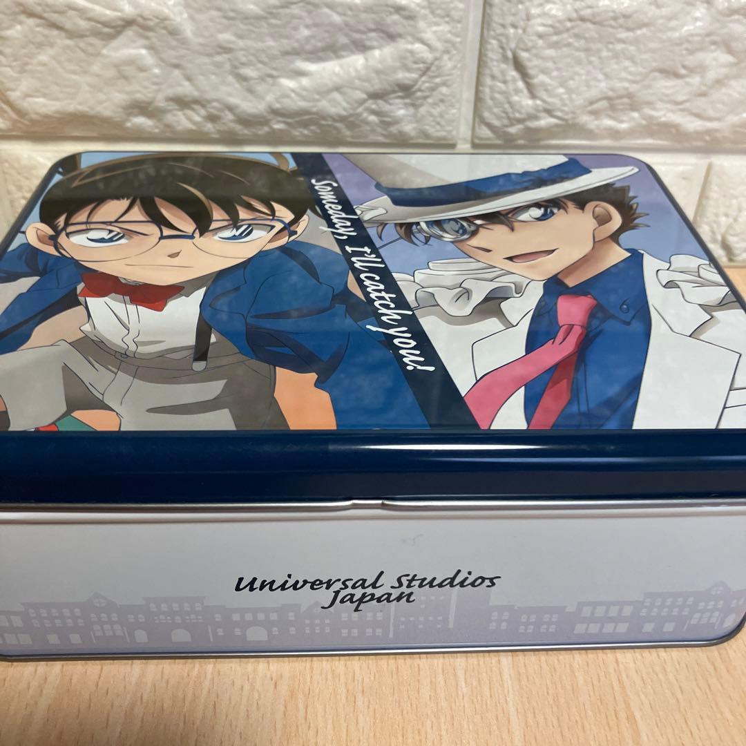 USJ限定 名探偵コナンクッキー缶(空箱) & ジュエリースタンド(工藤新一