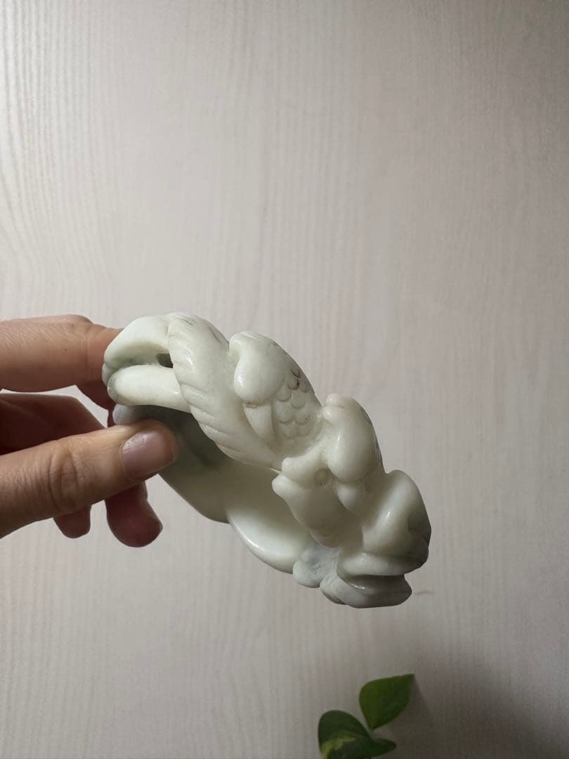 魚戯蓮葉間　原石バングル　シャー太翠原石バングル